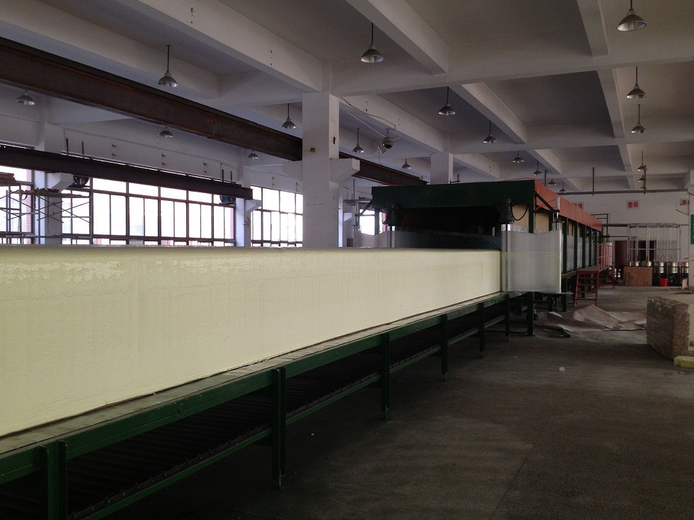 High Effeiciency Sponge Foam Production Line Full Automatic Horizontal Continuous