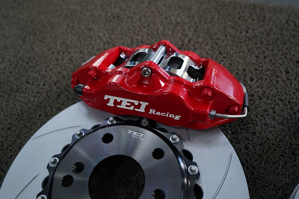 Honda Civic EG6 EK9 EX Seden P40S 4 Piston Forged Caliper With 330*28mm Rotor 17 inch Wheel