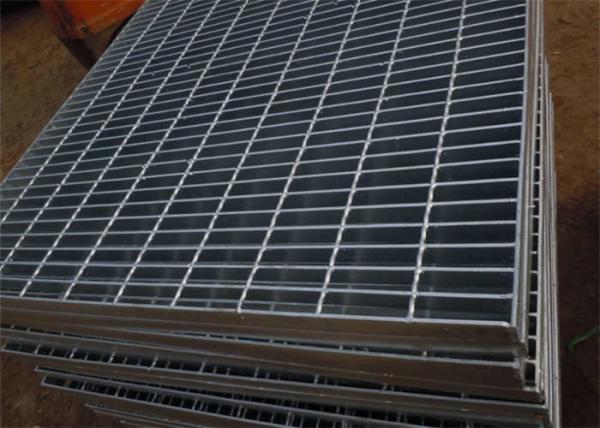 Hot Dipped Galvanized Steel Stormwater Grates 30x50 Industrial Metal Floor