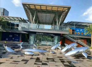 China Contemporary Polished Stainless Steel Animal Sculpture as Ornaments wholesale