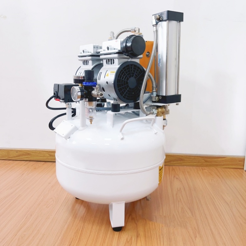 CE Certified Oil Free Air Compressor Dental Clinic 32L Dental Air Compressor With Dryer