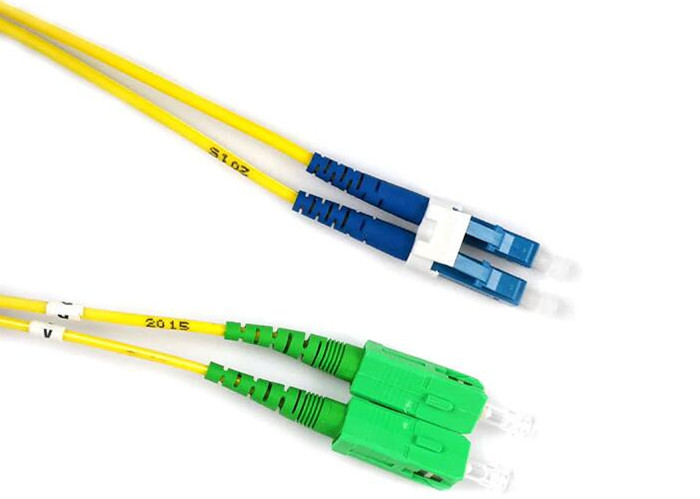 Duplex Multi Mode G657A2 LSZH Fiber Optic Patch Cable LC/APC To LC/APC 10 Meter