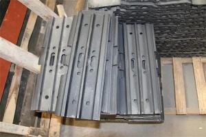 China SK160 Excavator Track Cleats Shoes Dozer Grouser Plates Alloy Steel wholesale