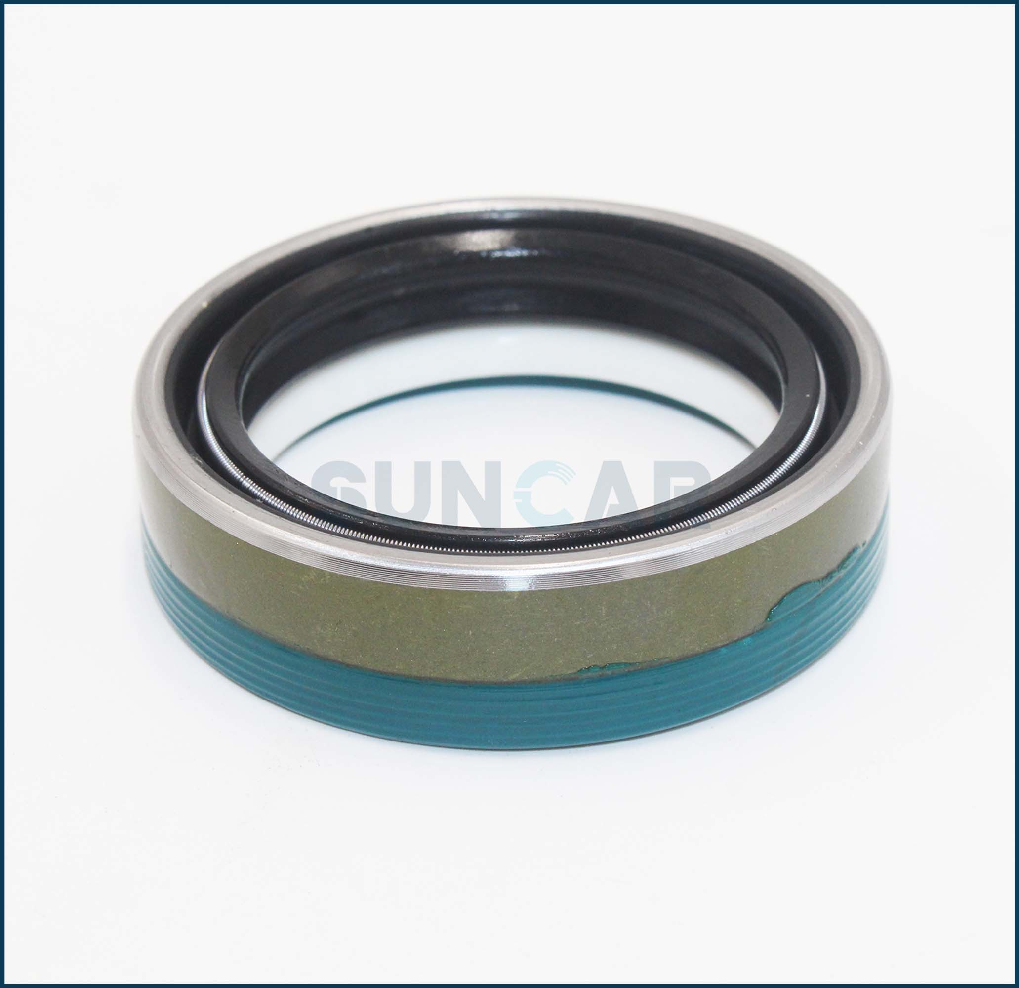 CA0641735 Combi Oil Seal Front Axle Steering Joints For Komatsu Backhoeloader WB142-5 WB146-5 WB156-5 WB91R-5 WB91R-5E0