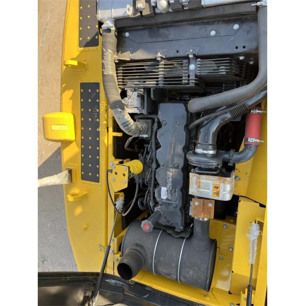 Hot Sale Used Japan Excavator 20 Ton Used Komatsu PC200-8N1 Excavator PC220 PC210
