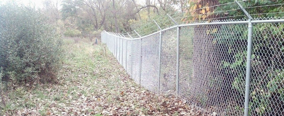 1.8mx10x50mmx50mm2.5mm, 29kg galvanized chain link fence slats Panels from ". Victoria "