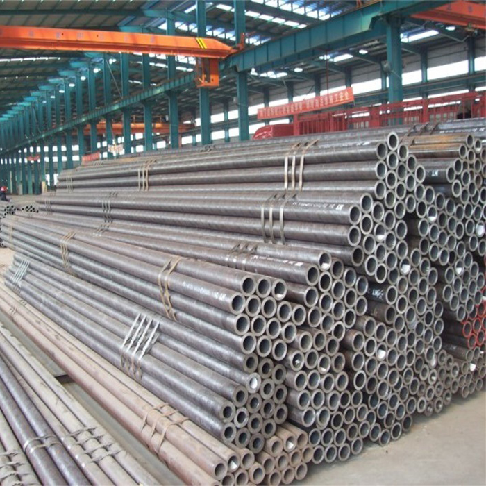API 5L 5CT Seamless Welded Carbon Steel Pipes Anti Rust Oiled