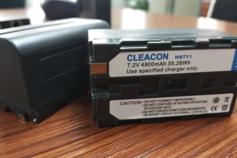 Rechargeable Li - Ion Battery Wireless Conference Microphone , Video Conference Microphone System