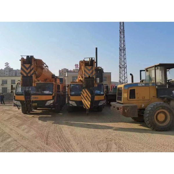 160ton Truck Crane Construction Machinery Mobile Crane Truck-Mounted Telescopic Crane