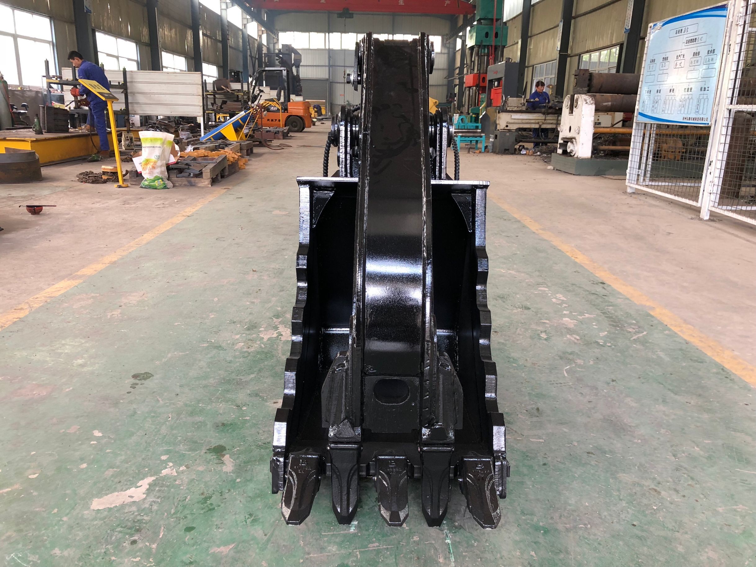 Manufacturer High efficiency color customized clamp bucket excavator thumb bucket for Sanny Komatsu Hitachi Cat Etc