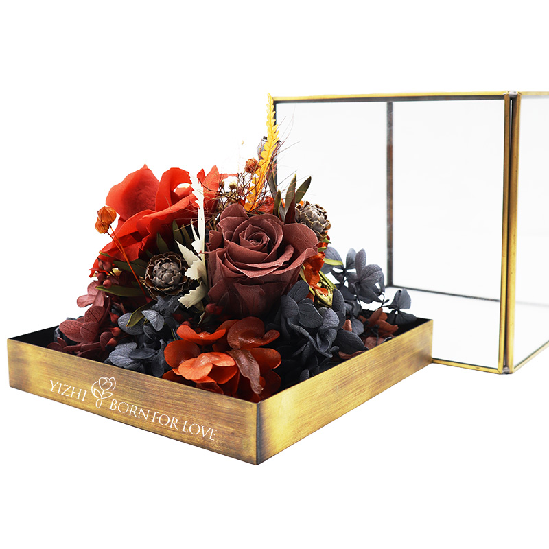 12.5*12.5*12.5CM Preserved Rose Glass Dome For Anniversary Party