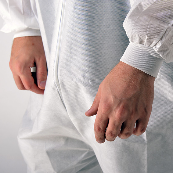 Dust Proof Disposable Protective Gowns Work Clothes For Hospital / Chemicals / Industry