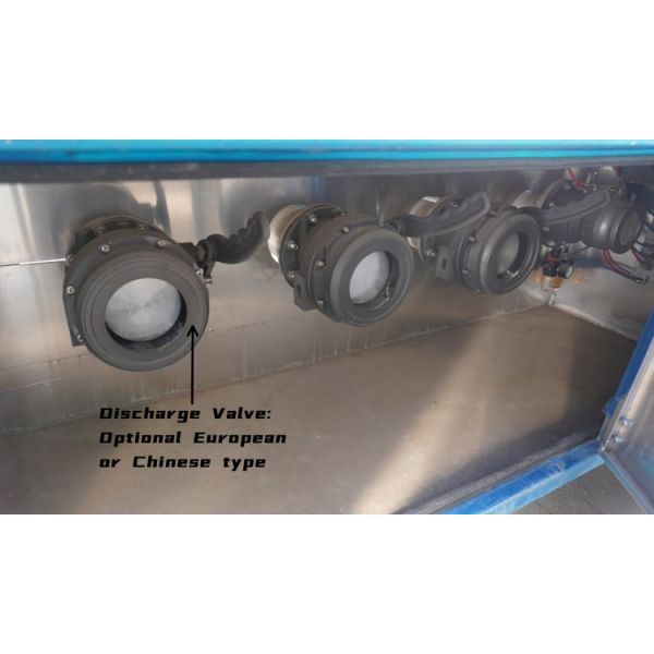 CIMC 40CBM Palm Oil Diesel Fuel Tank Truck Trailer 3/Tri/Thraa Axle for Sale Price Near Me in Madagascar