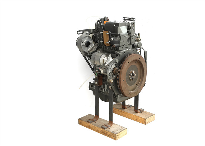 2TNV70 Diesel Engine Assembly For Excavator Yanmar Vio10 Iron Material
