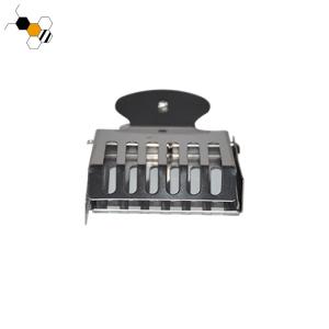China 26g 5*1.6*4.8cm Stainless Steel Queen Bee Catcher Queen Rearing wholesale