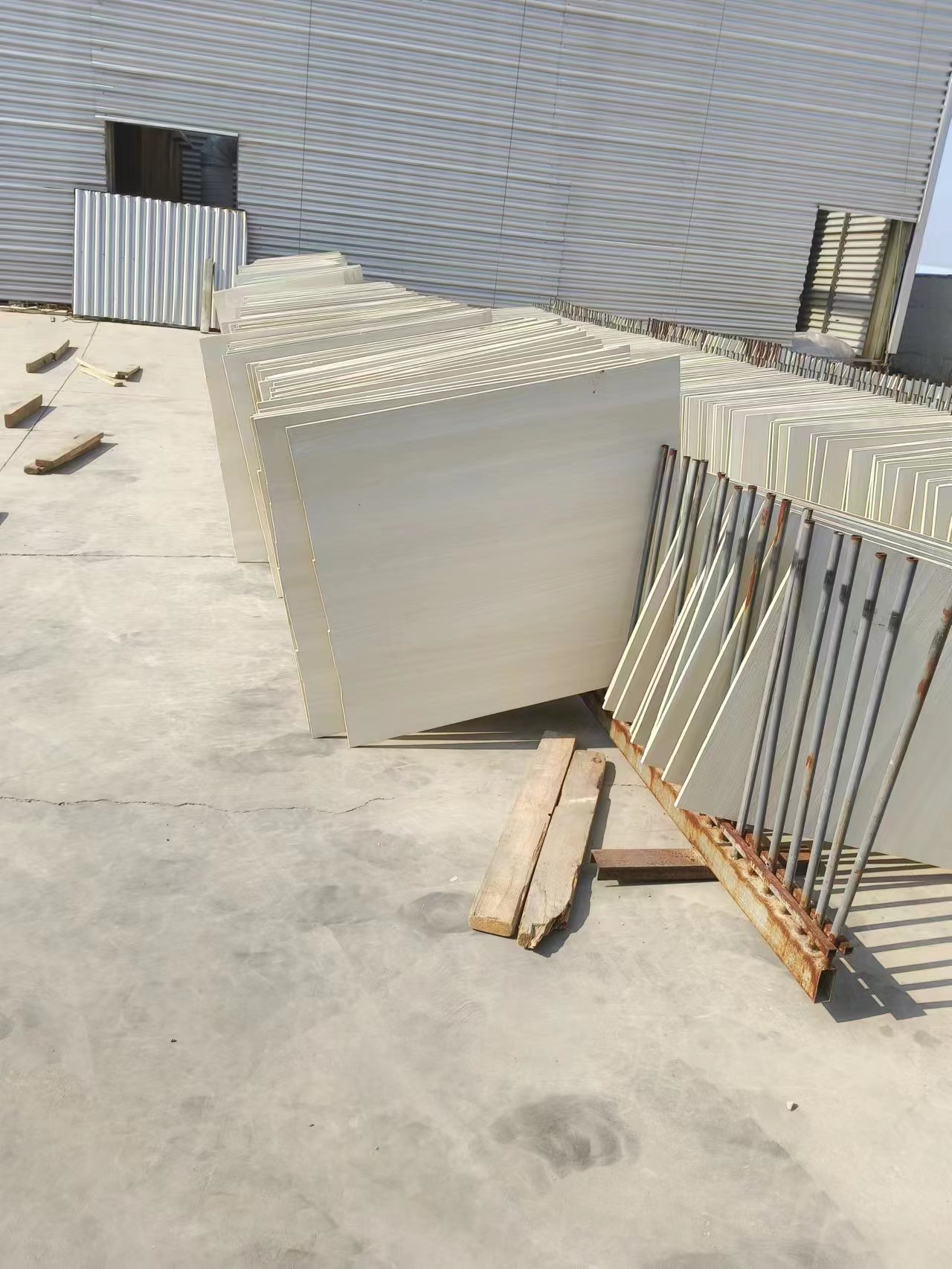 Building Construction Bleached Paulownia Soild Wood 4X8 Lumber Board Prices 300kg/m3