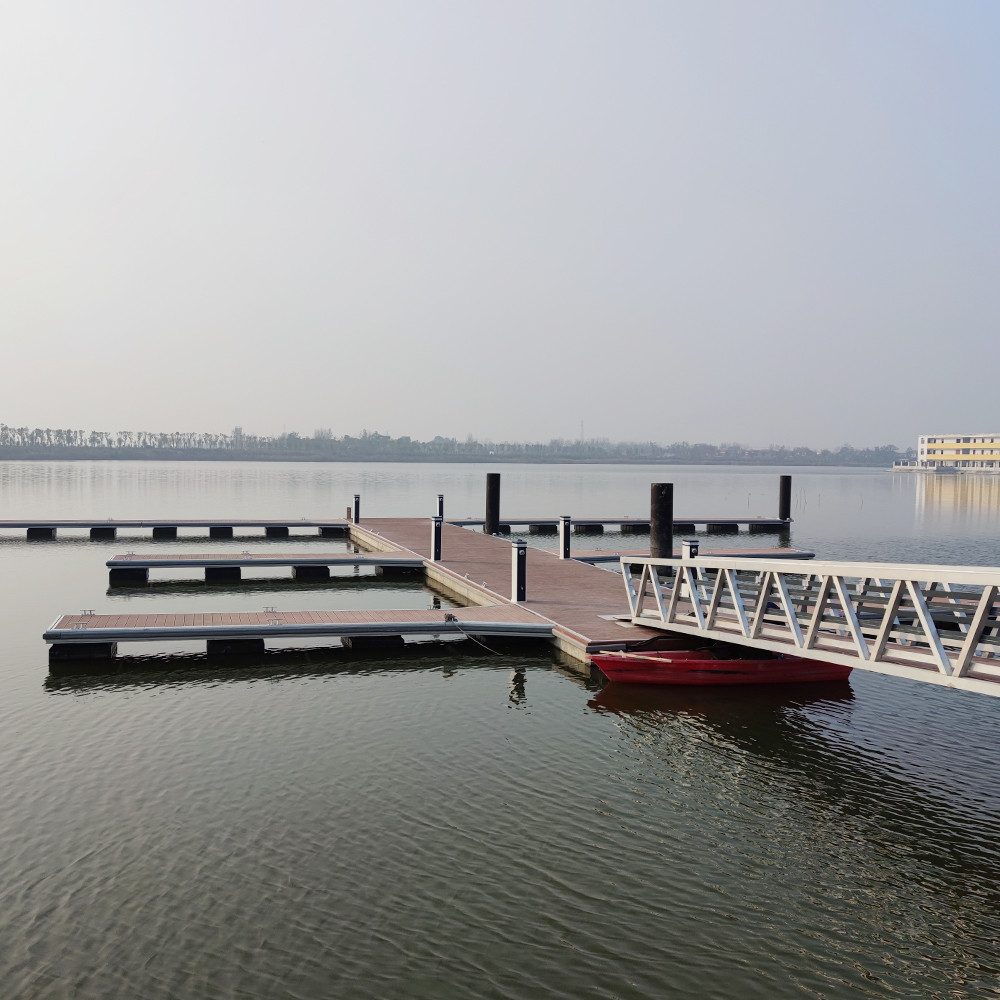 Width 2000mm Plastic Pontoon Platform Floating Dock Private Berth