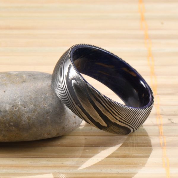 Sample Making 8mm Dome Latest Damascus Steel Ring With Blue Purple Wood Sleeve Inlay Wedding Engagement Men's Gift Party