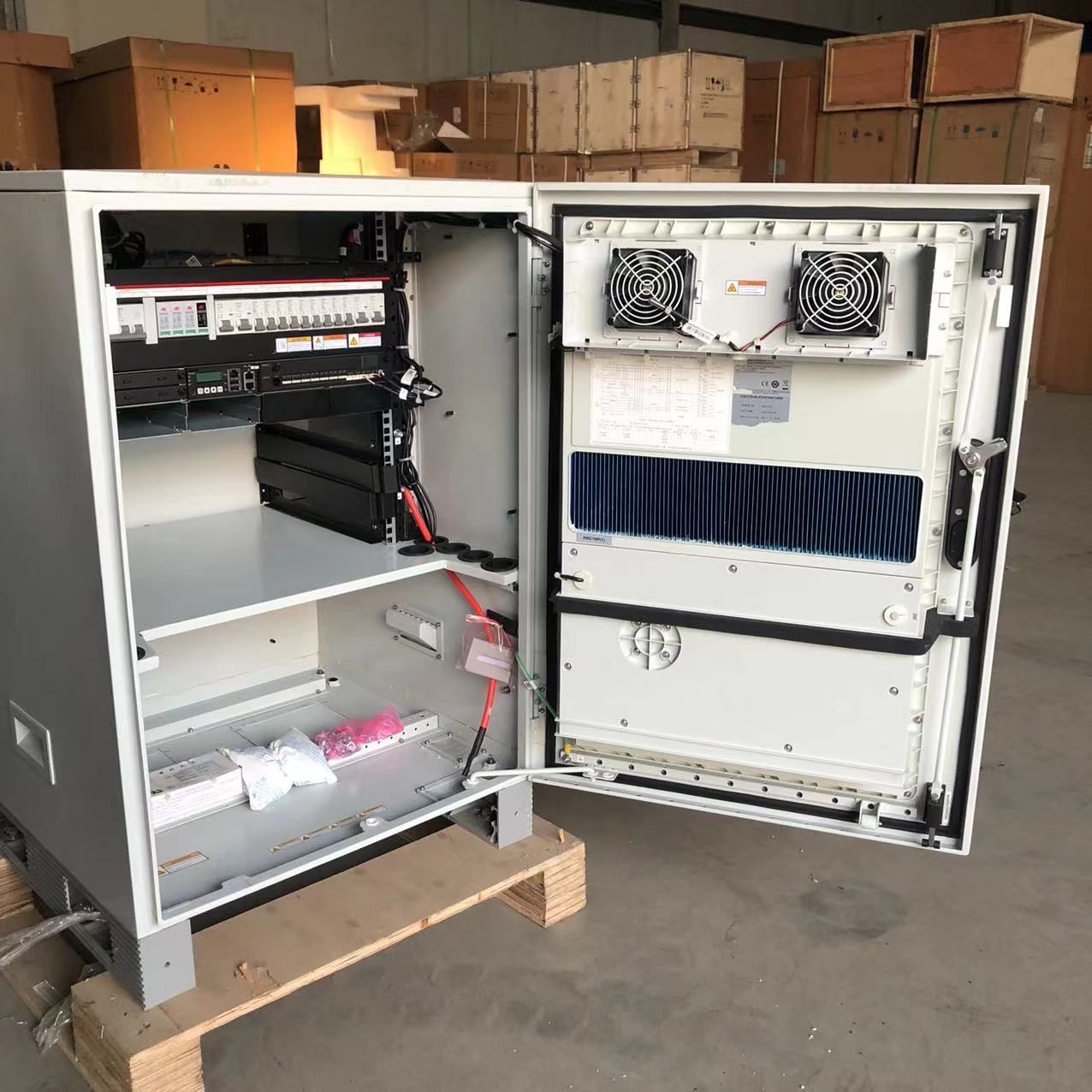 Huawei MTS9302A-HD10A2 Power Supply Cabinet DC 48V200A Integrated Cabinet Outdoor Combined Cabinet