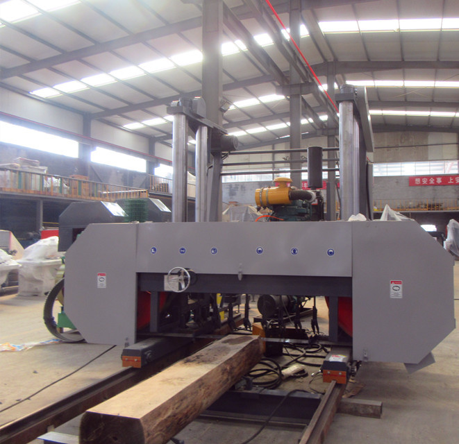 Electric Motor Large Bandsaw Mill Horizontal Band Saw For Cutting Logs