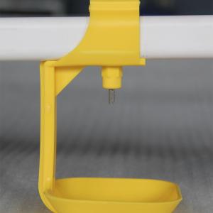 China 360 Degrees Nipple Drinking Chicken Farm Equipment No Leakage wholesale