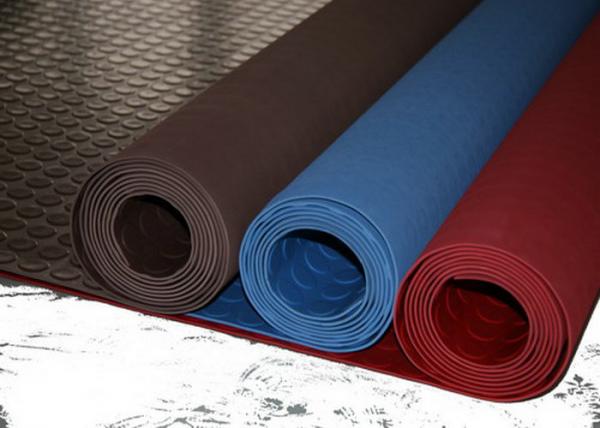 Quality Red Industrial Rubber Sheet Top Round Button , Bottom Impression Fabric Non Slip for sale