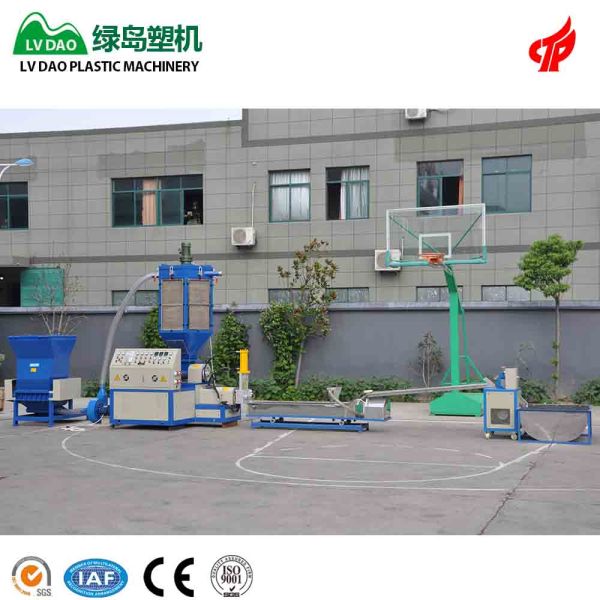 Single Screw Plastic Recycling Machine Granulating Recycling Machine 55Kw / 15Kw