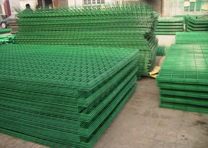 100 X 100mm Pvc Coated 6mm Welded Wire Mesh Panel For Expressways