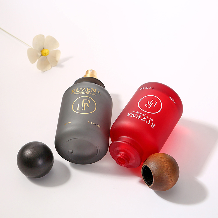 Unique Design 30ml 50ml 100ml Round Small Custom Refillable Empty Spray Glass Perfume Packaging Bottle with Box Luxury