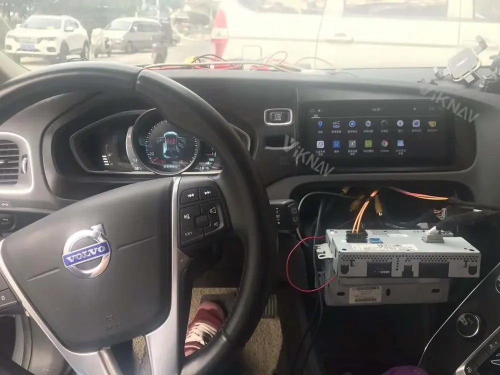 For 2011-2019 Volvo V40 8.8 Inch Android Auto Screen Head Unit Navigation GPS Multimedia Player Wireless Carplay 4G