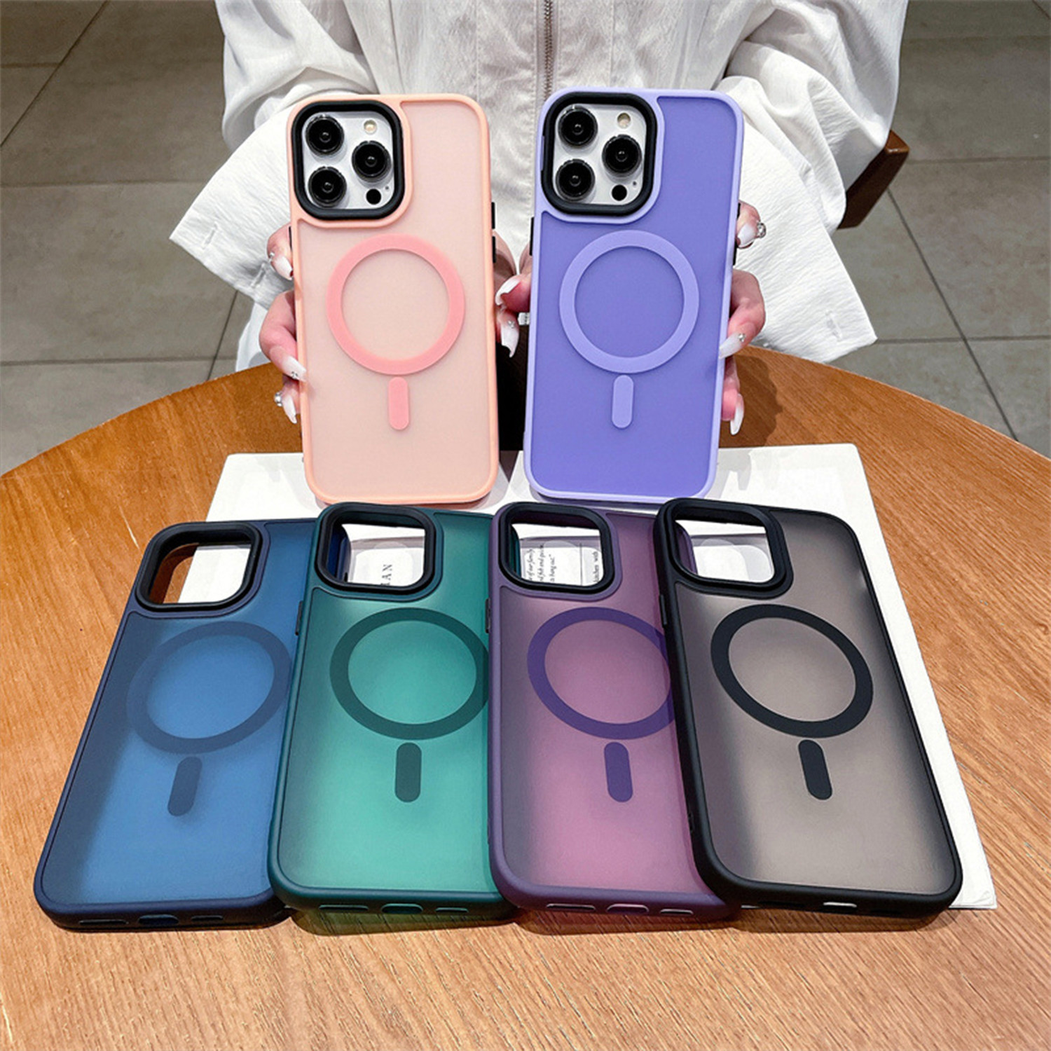 Shockproof Magsafe Phone Case Translucent Back Anti Fingerprint