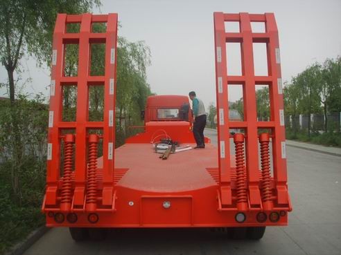 Drop Deck Low Flatbed Trailer For Vessels Transport , Flat Bed Semi Trailer