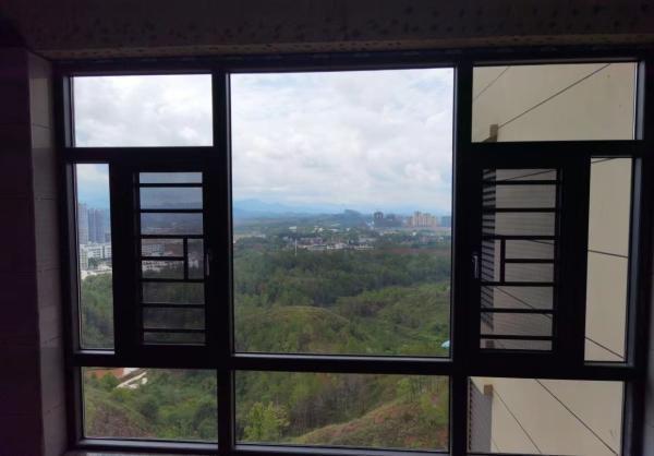 Customized Aluminum Casement Windows with Powder Coating Soundproof Insulation