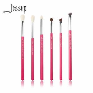 China Rose Carmine Eye Makeup Brush Kit Durable Natural Hair Makeup Brushes wholesale