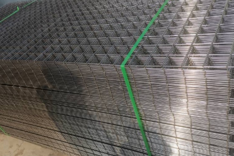 Corrosion Resistance SS Weld Mesh Rectangle Stainless Steel Wire Mesh Panels