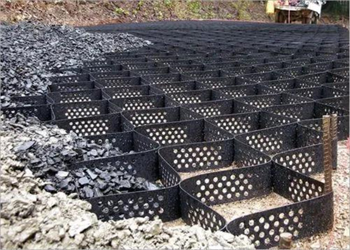 Reinforce Roadbed Easy Installation 1100N Cellular Confinement System