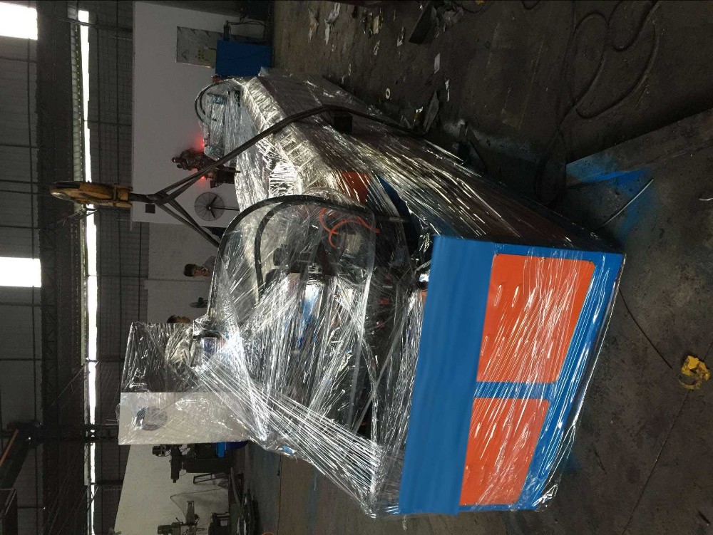 8T Floor Deck Roll Forming Machine 45# Steel With Quenching 60mm Shaft Chain Drive