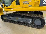 used Japan excavator machine komatsu pc200 excavator used excavator pc220 japan