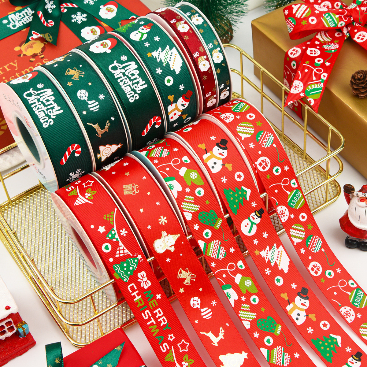2cm 2.5cm Christmas Printed Ribbons ISO14001 Personalised Xmas Ribbon