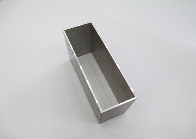 Recyclable Aluminium Tube Profiles , Anodized Aluminum Tubing Walnut Wood Grain