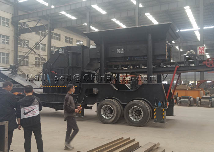 400X1430mm 500mm Stone Crusher Plants 180TPH Mobile Crushing Station