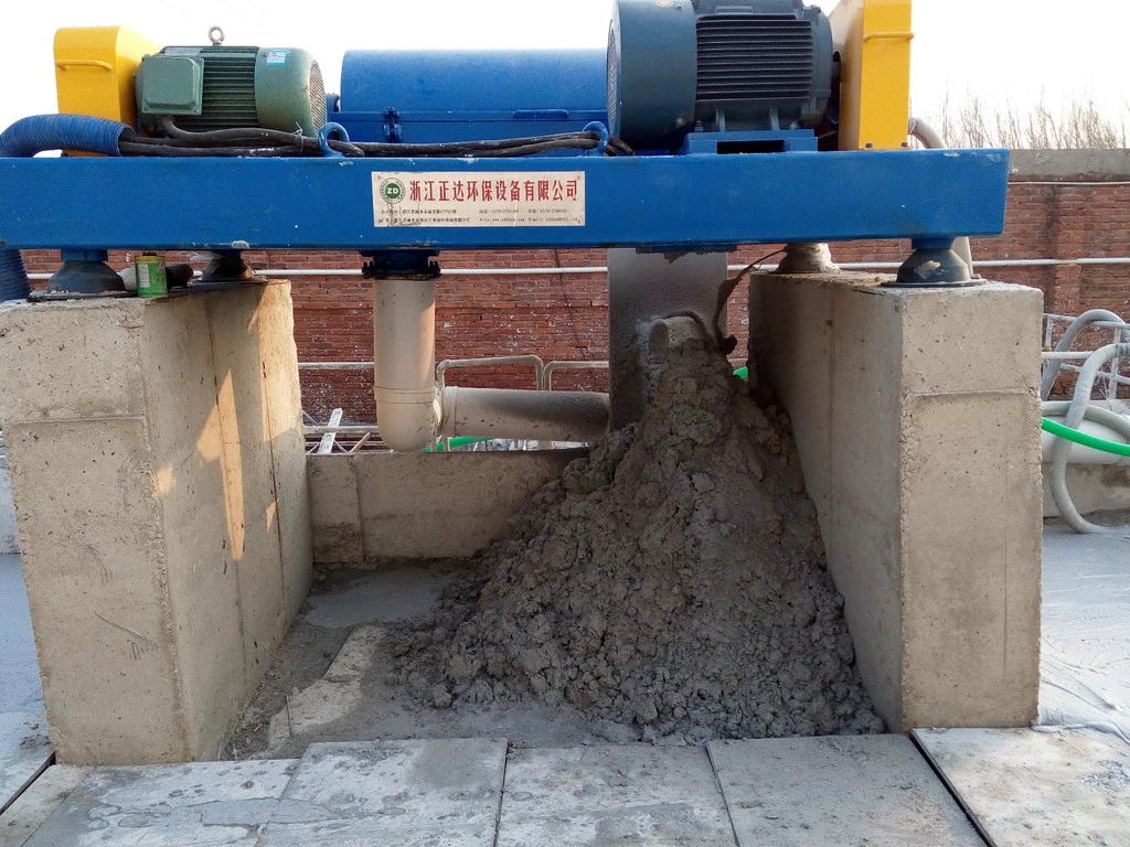 Automatic Continuous Operation Oil Decanter Centrifuge for Sludge Drying in Australia