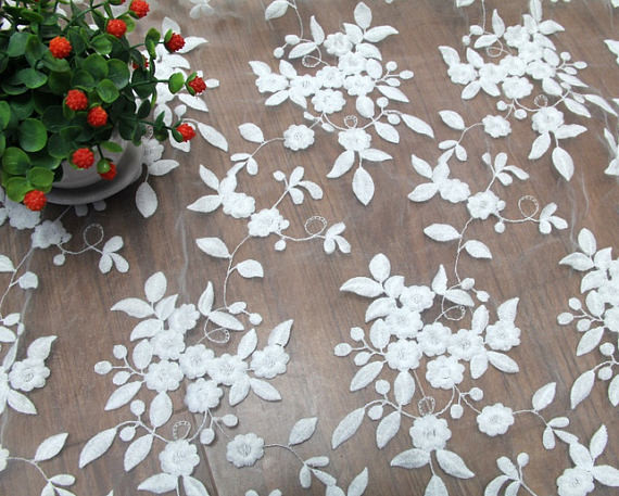 125cm Polyester White Embroidered Mesh Lace Fabric For Wedding Dress Wholesale