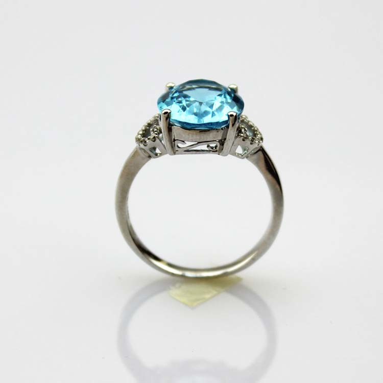 Fashion Jewelry Oval Blue Topaz Cubic Zirconia Sterling Silver Ring (R239)