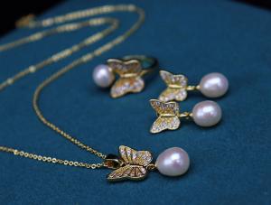 China Butterfly Natural Pearl Necklace For Women Elegant Butterfly Pearl Chokers Necklace Wedding Gift Pearl Necklace Jewelry wholesale
