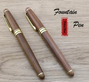 China Walnut Wood Fountain Writing Pen Retro Style Brass Clip For Business Office wholesale