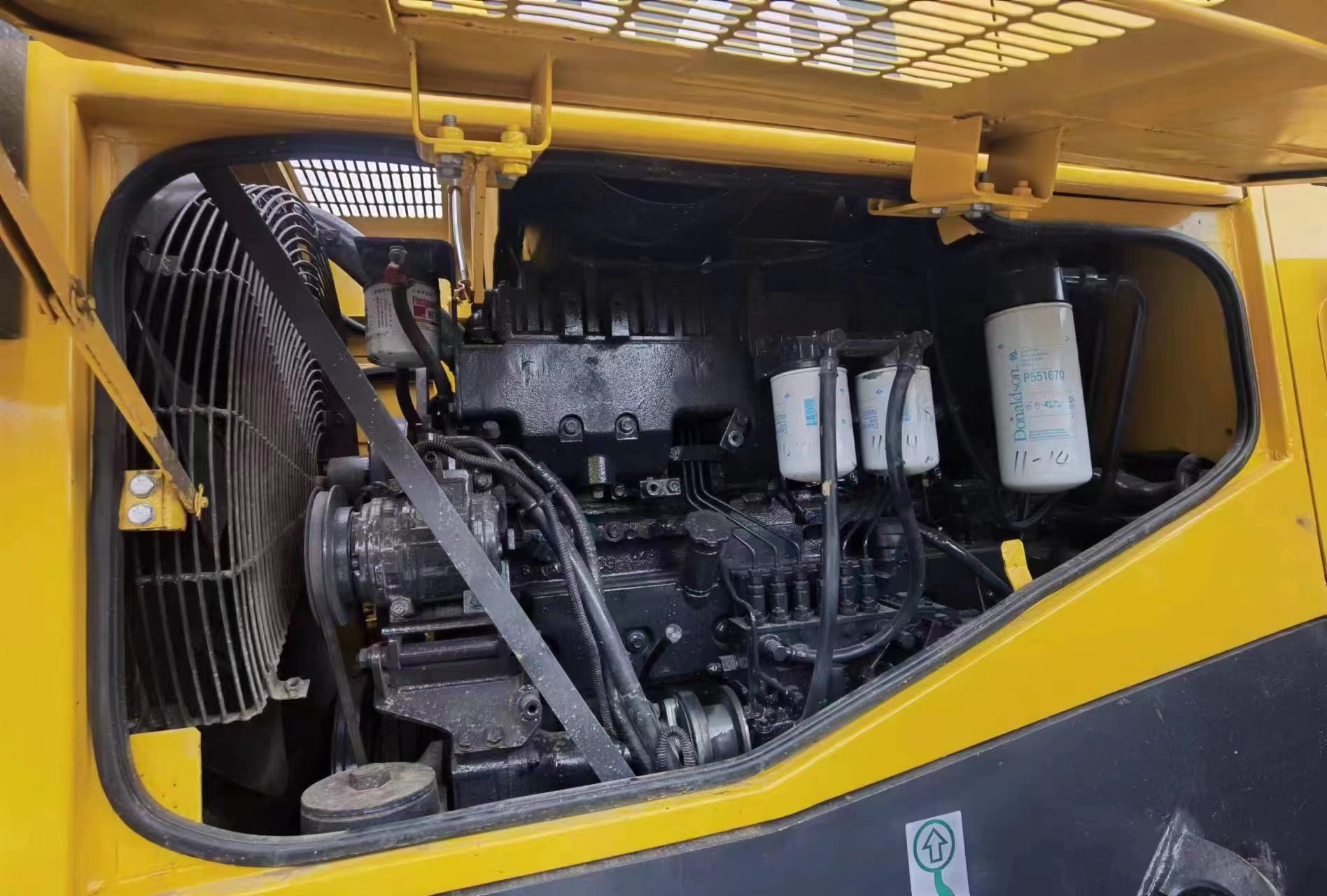 Komatsu WA470 Wheel Loader 194 kW Front Loader for Sell in Shanghai Made in Japan