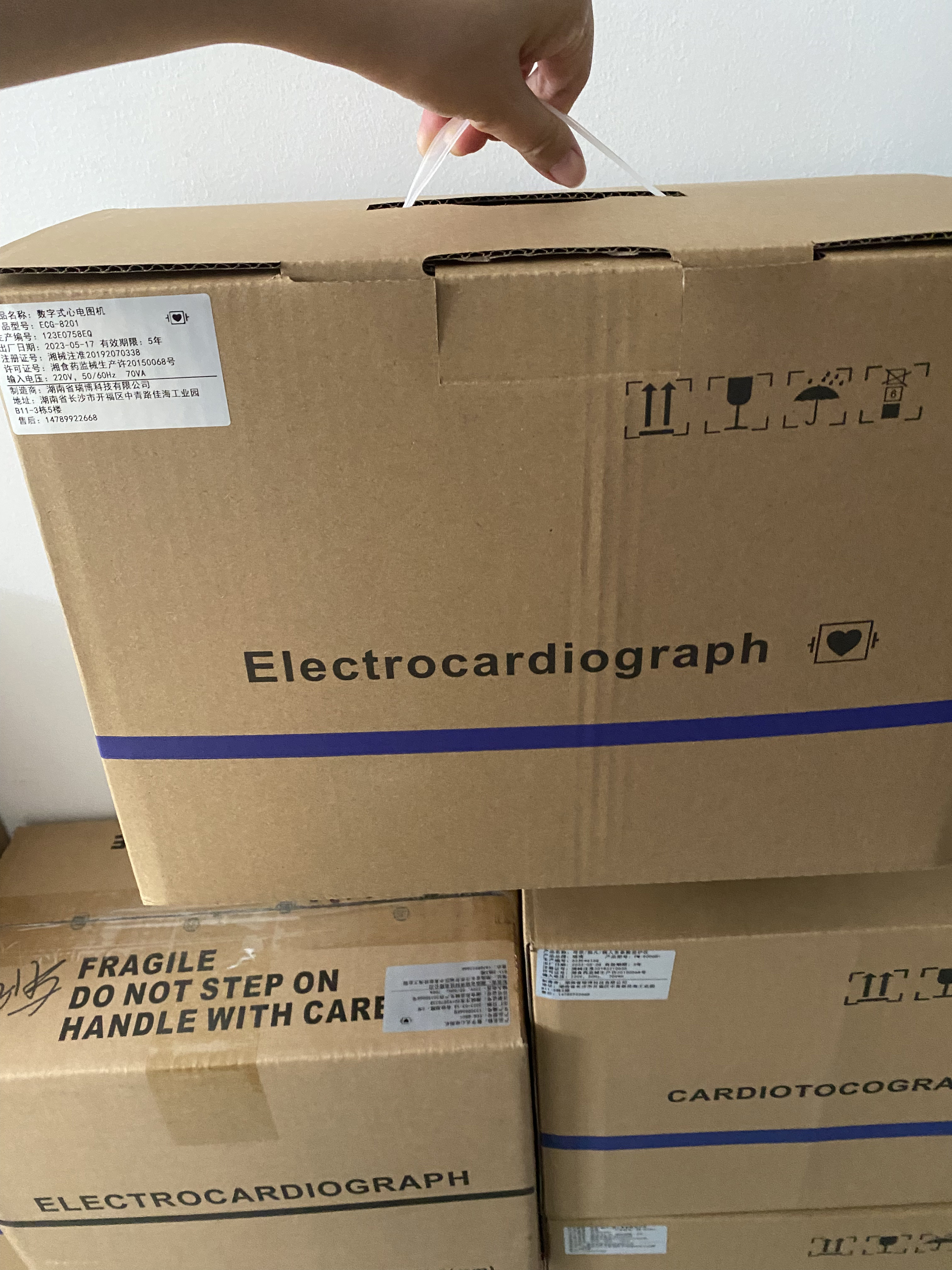 Hospital Clinic 12 Lead Ecg Electrodes Machine Monitor Production 1 Channel