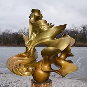 China Golden Casting Large Bronze Sculpture Sun Wheel Bronze Garden Figures wholesale
