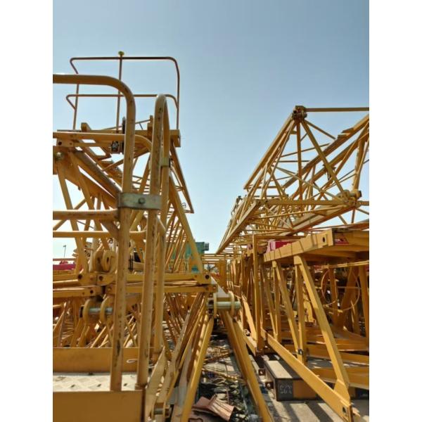 2021 XCMG Tower Crane 7022-12 Enhancing Your Projects with Precision and Reach Moving Type Car Type